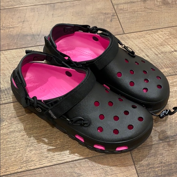 SOLD OUT POST MALONE CROCS - Picture 2 of 5